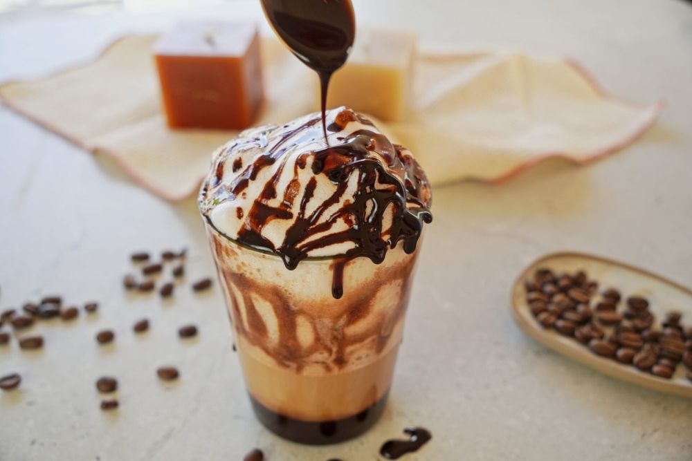 Deeply Decadent: The Ultimate Chocolate Syrup Recipe for Coffee