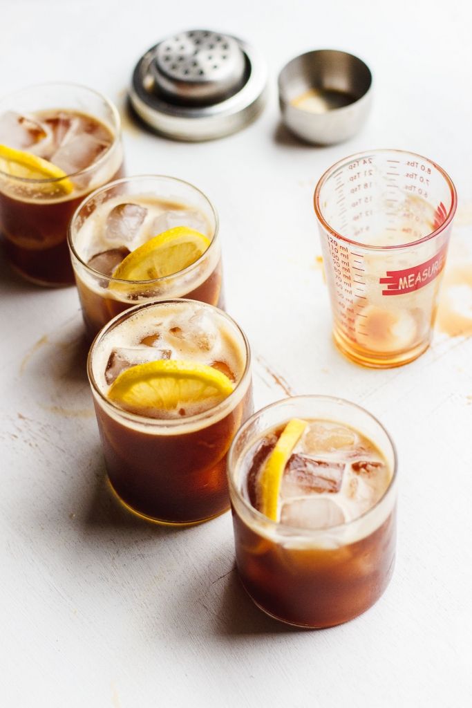 How to Make Lemon Cold Brew: A Refreshing Citrus Twist on Iced Coffee