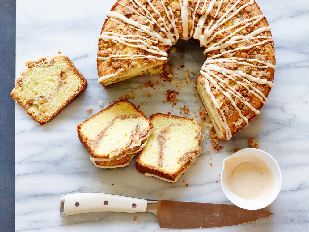 How to Make the Perfect Moist Coffee Cake with Sour Cream: A Brew-Enhanced Baking Guide (Moist Coffee Cake Recipe with Sour Cream)